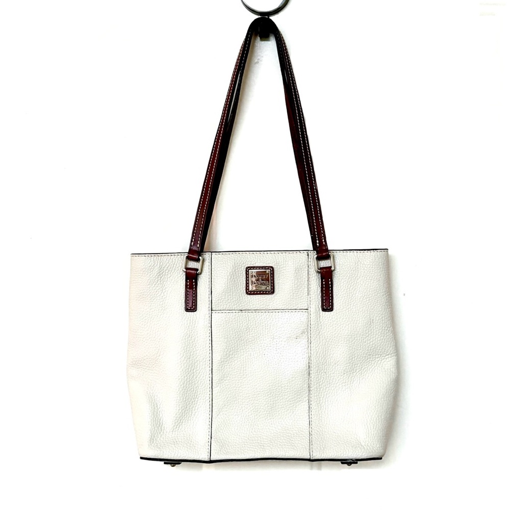Vintage Dooney & Bourke Vanilla Pebble Grain Shoulder Bag w/Smooth Saddle Straps